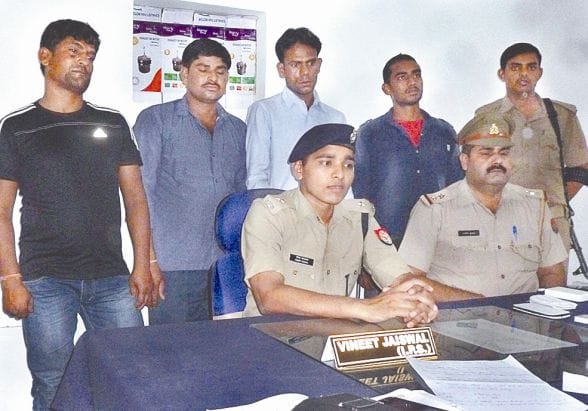 electronic baniyan solver gang caught