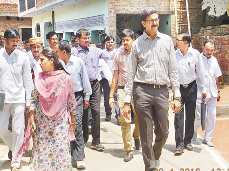 meeting with nodel officer villagers raised voice