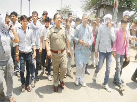Gokshi in doubt organically in Auraiya