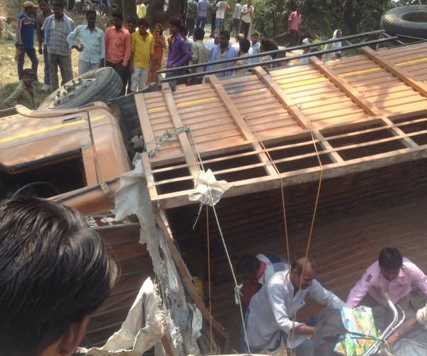 Accident in Malihabad in Lucknow.