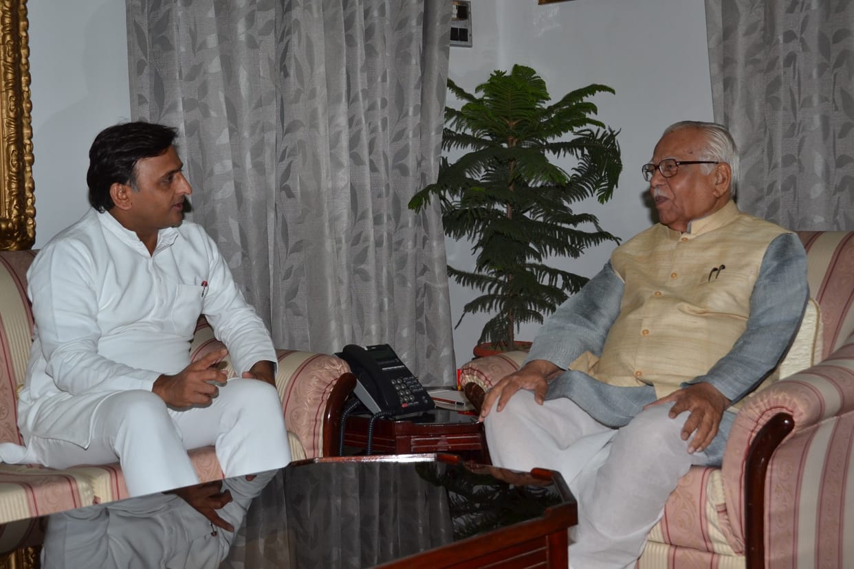Governor Ram Naik speaks Akhilesh to control Azam Khan.