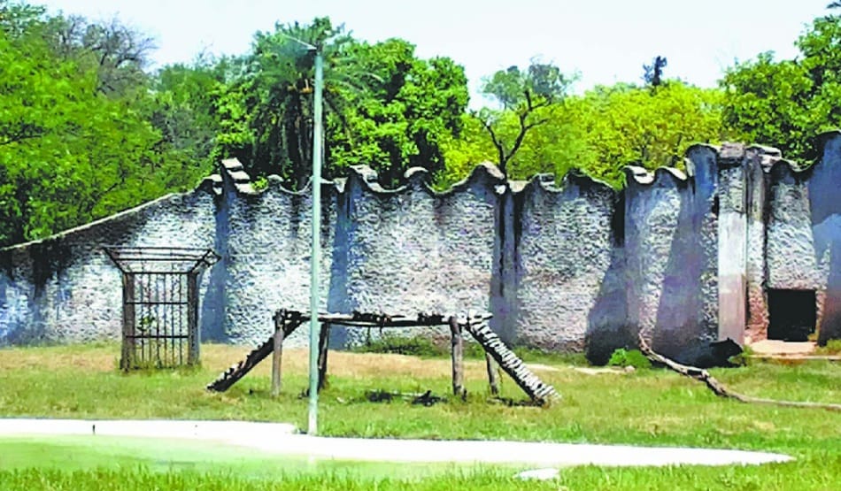 Preparation of relief to Chhatbir Zoo animals in summer