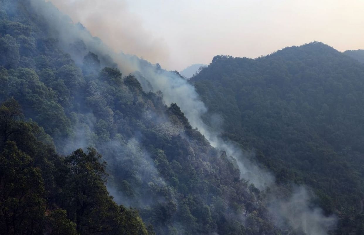 it may rain on burning forest in uttarakhand.
