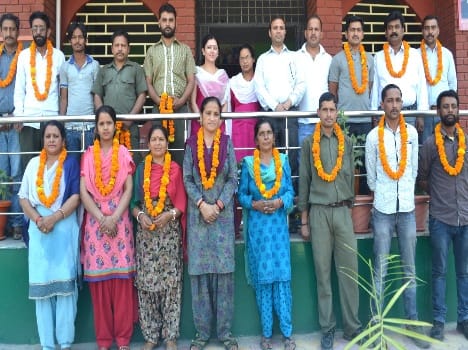non teaching staff honour by teacher