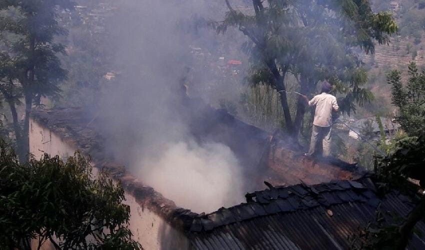 in dharampur house on fire