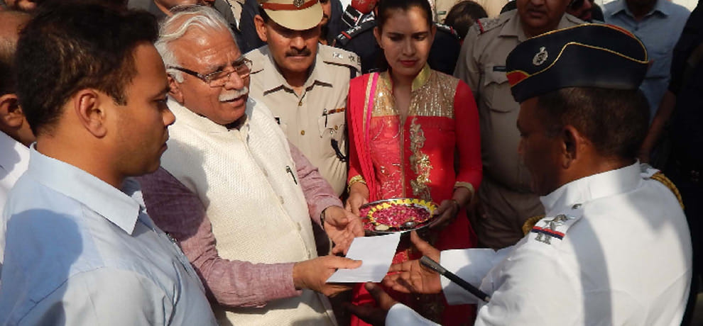 cm gave to police weekly of as Labor Day gift