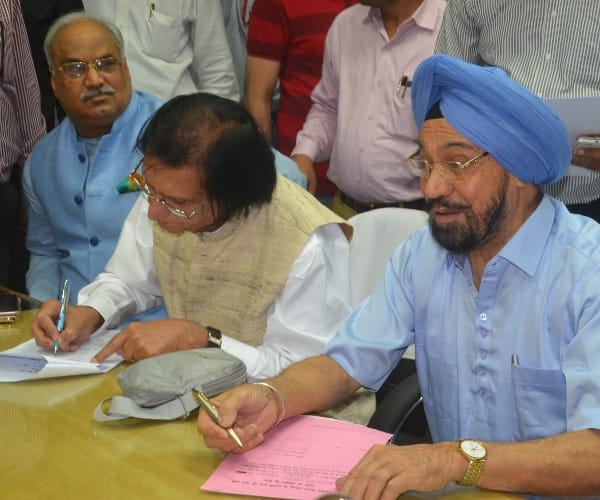 Nominated members for Vidhan Parishad take oath.