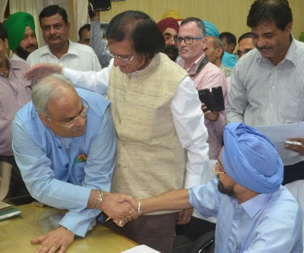 Nominated members for Vidhan Parishad take oath.