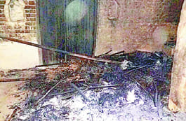 Boyfriend 's house on fire