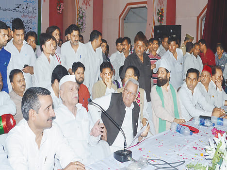 minister gave lession of unity