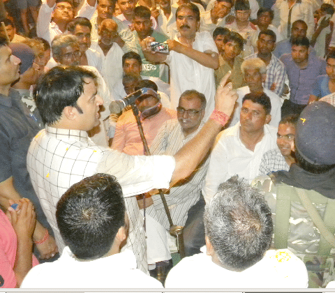 atul ke gao gadina me vidhayak sangeet som