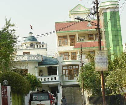 Rampal Yadav's home on LDA's target.