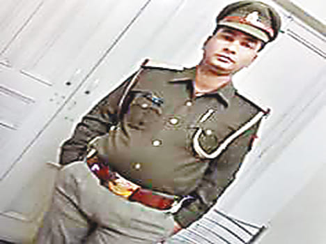 SO-girlfriend in police beatings, rape report