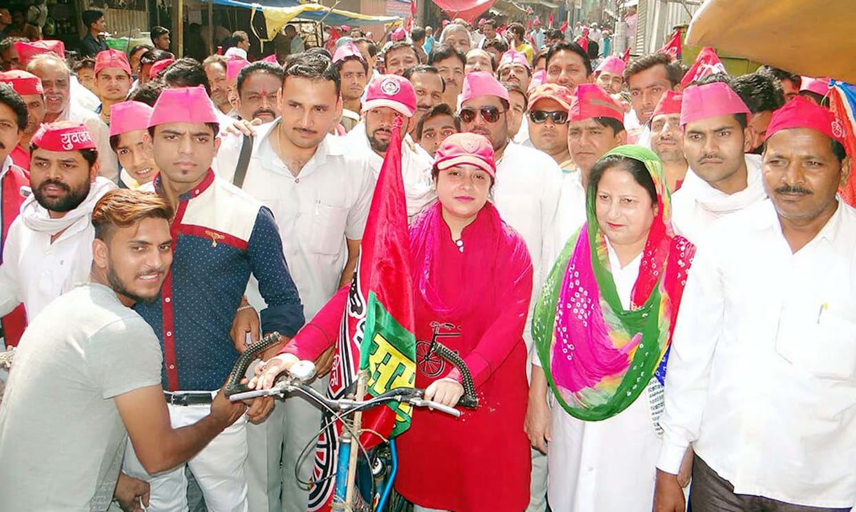 gaanv-gaanv daudee sapa kee saikil