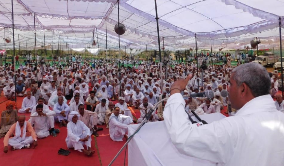Mahapanchayat of 42 caste for restoration in SC A at rohtak