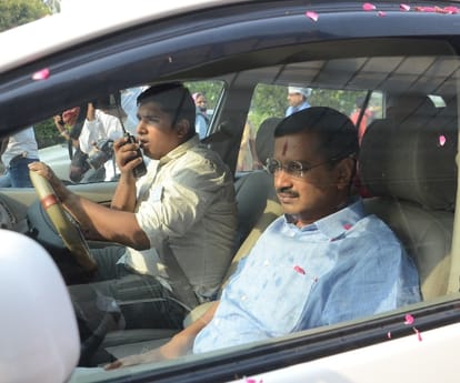 AAP leader new plan, will go Surat jail to meet Hardik Patel