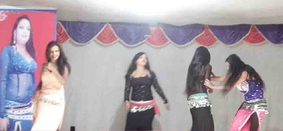 Rs 30 in Fair View slut dance, obscene songs, dances on women