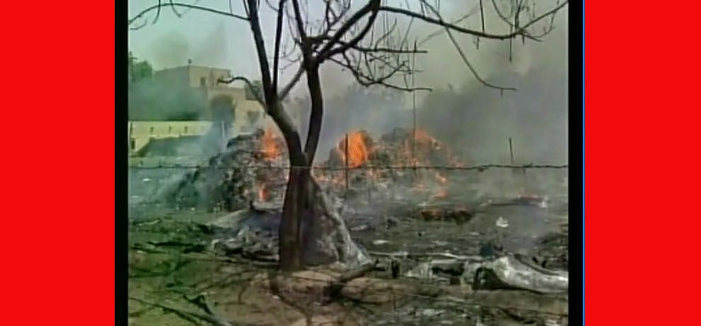 fire breaks in gurgaon kherki daula village, 250 shanties gutted in fire