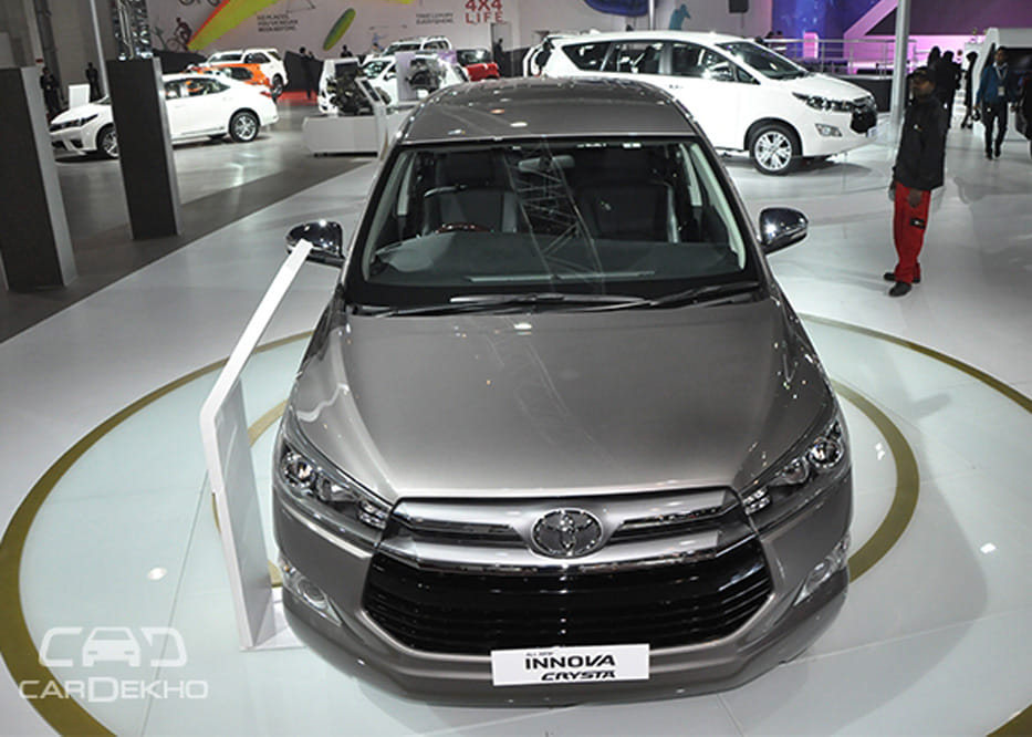 Toyota Innova vs. Innova Crysta - Difference between Toyota Innova and Innova Crysta