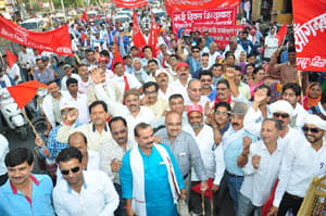 May Day resolution to fight capitalism