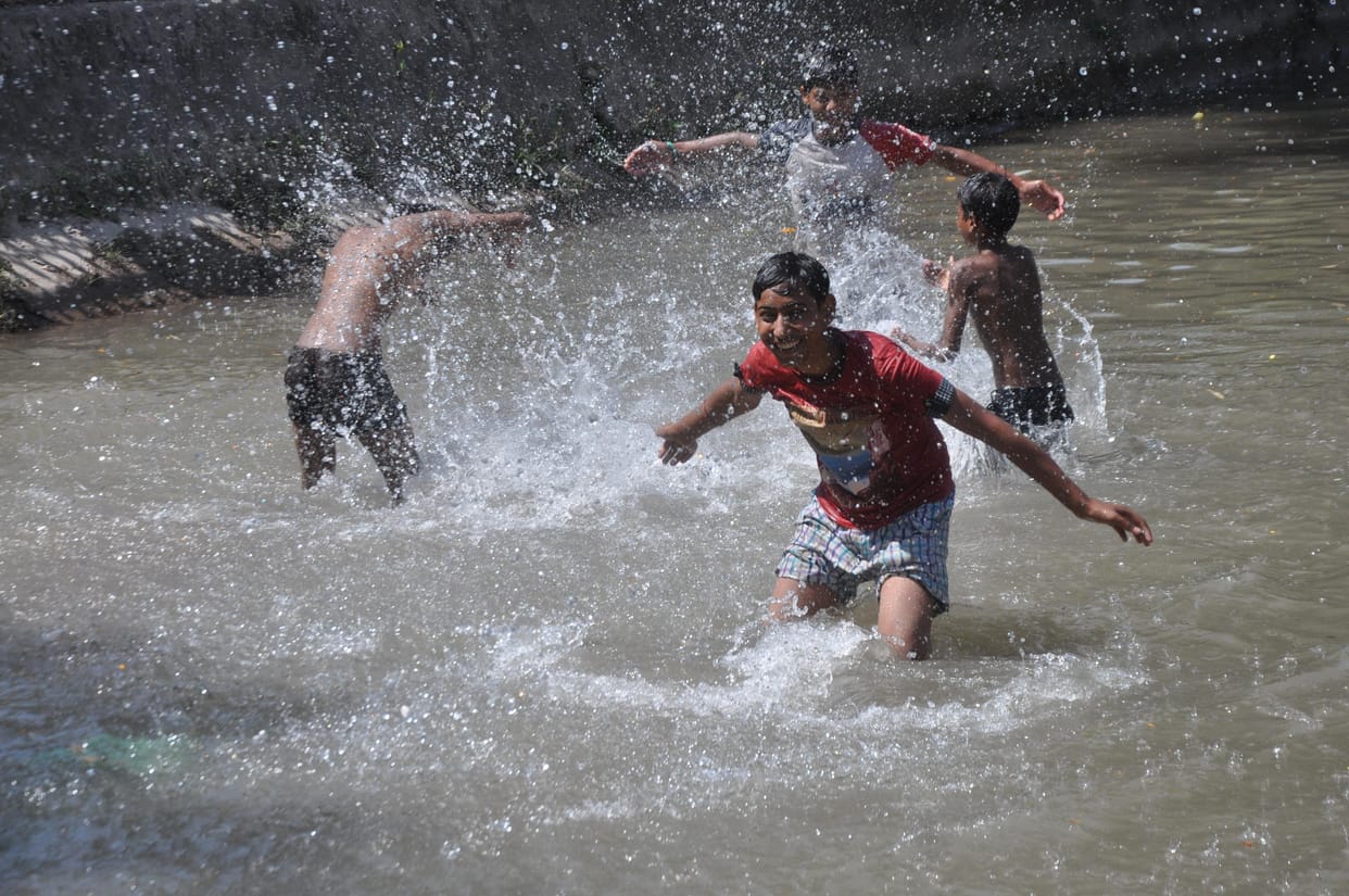 J&K to get respite from scorching heat: MeT
