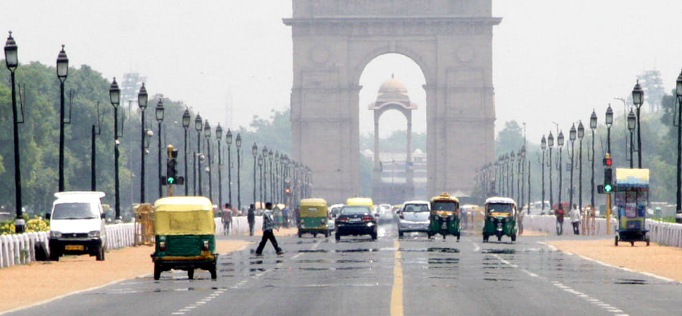 monday may 2 is the hottest day of 2016 in delhi till now