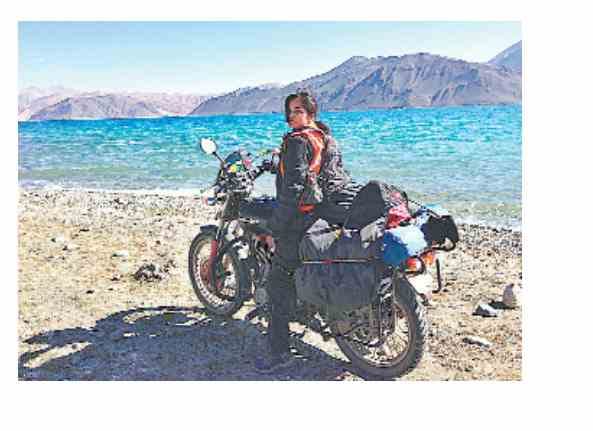 siṅgala Lady tour 