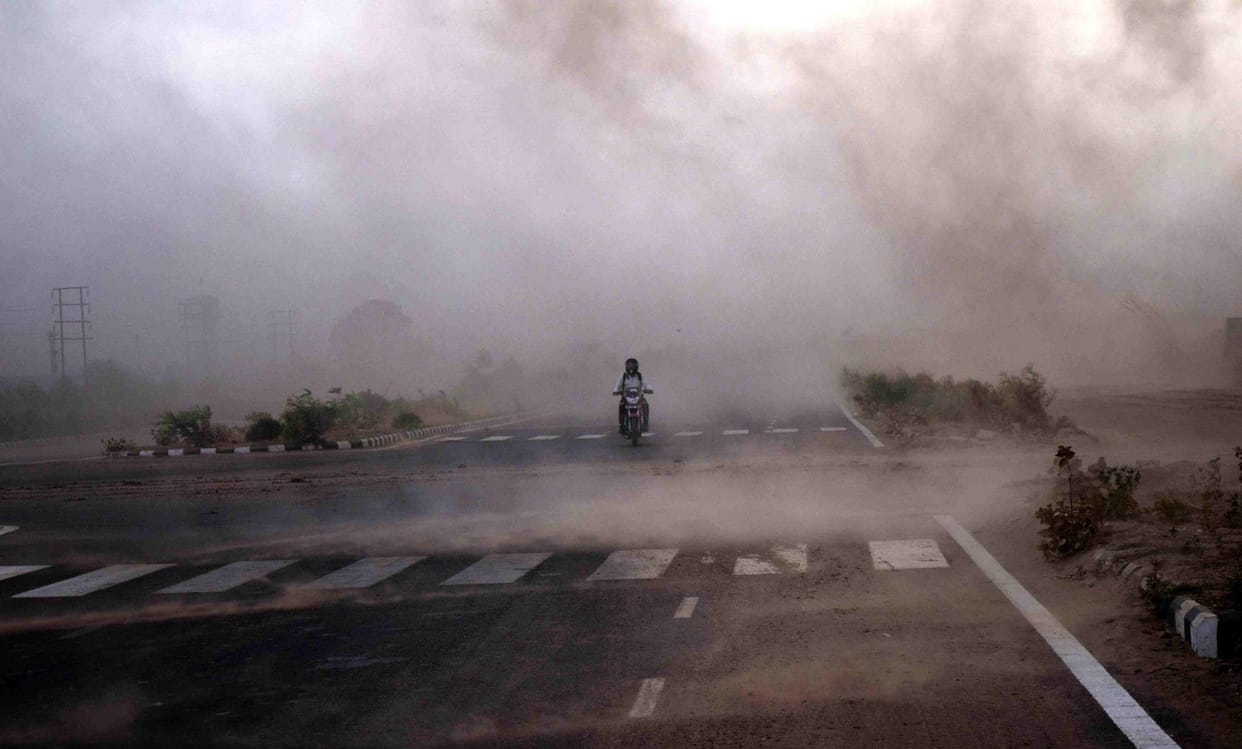 weather, temprature, rohtak, dusty haze, haryana rohtak