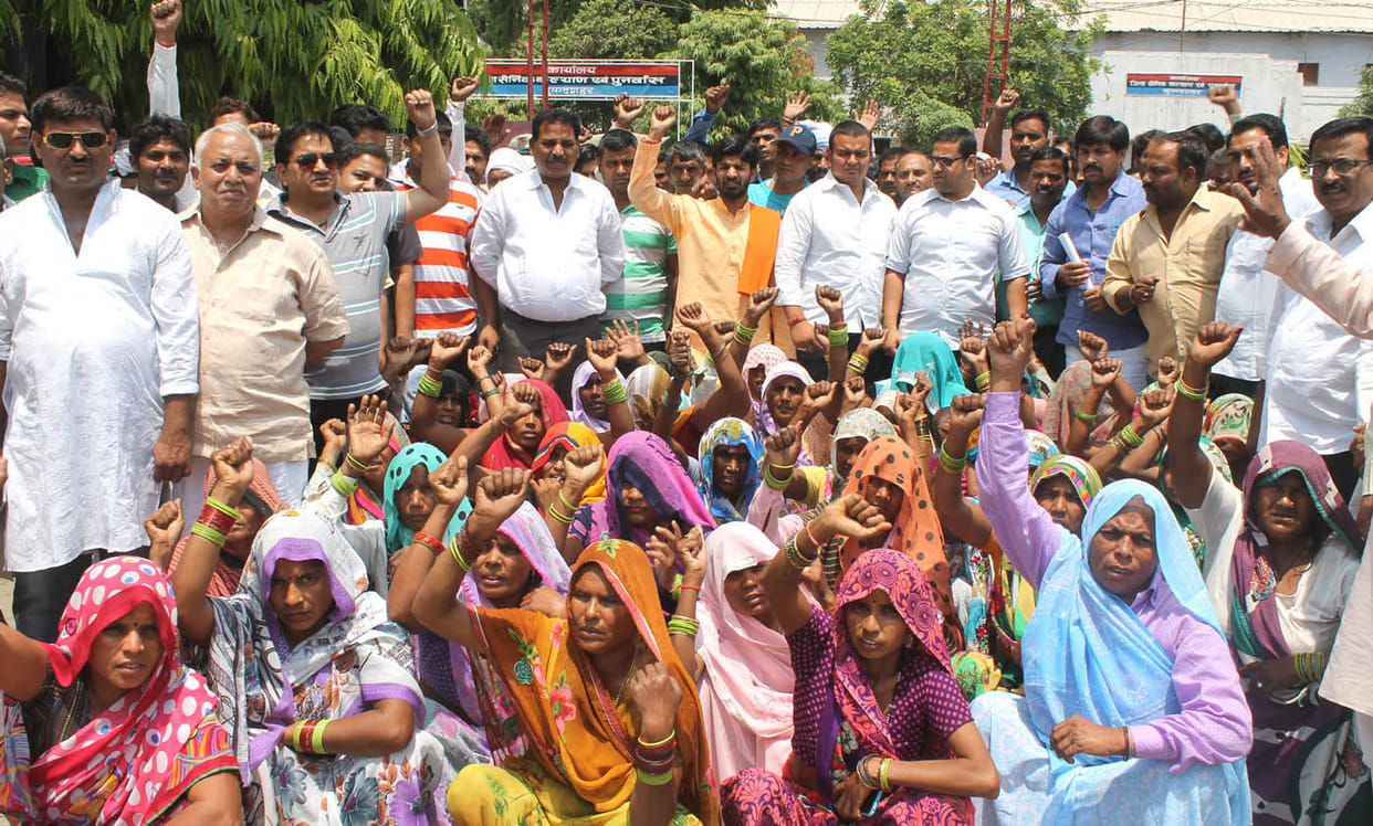 FIR lodged after agitation in police station