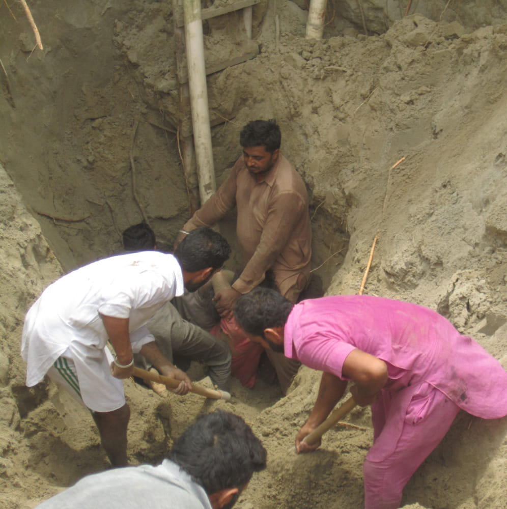 two people died in barnala, two people burried in barnala, barnala accident, barnala