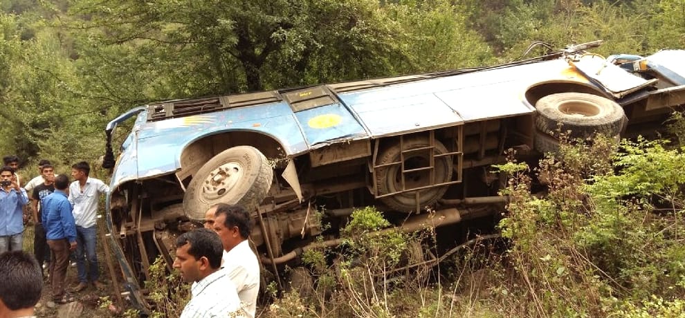 Car collision killed one, two wounded