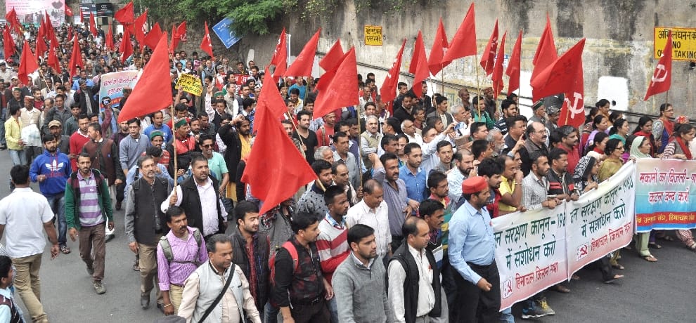 CITU protest with farmar at hp secritariat shimla.