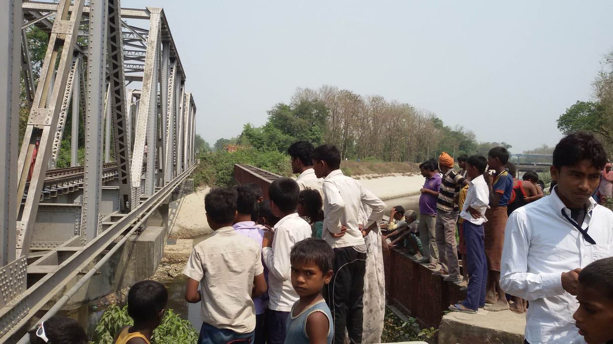 The young man's body found in canal gandak
