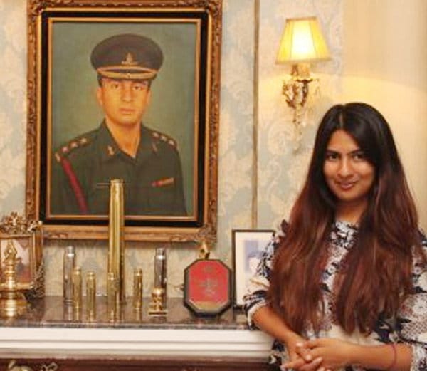 kargil martyr captain mandeep harry daughter gurmeher video viral on youtube