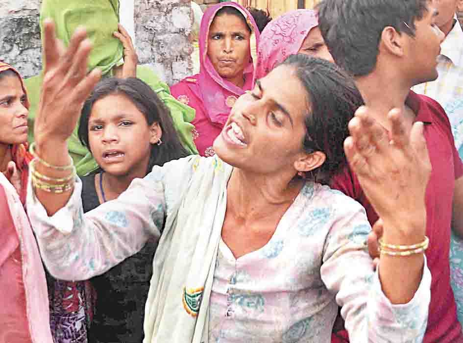 Devar-Devarani burnt alive woman, dies