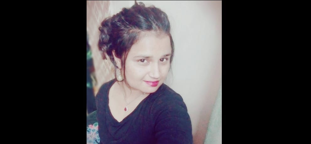 journalist pooja tewari who committs suicide blackmailed doctors for 2 lakh rupees