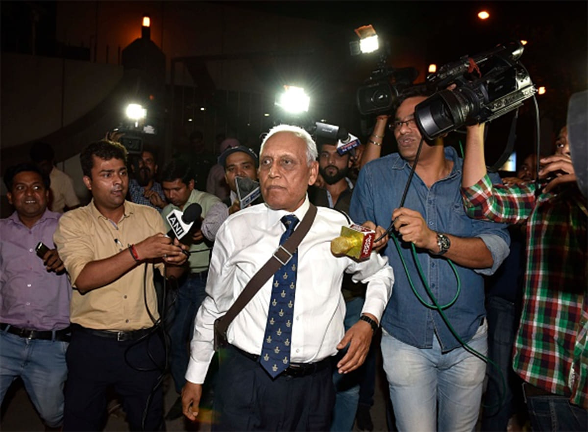 CBI inquiries to sp tyagi and gautam Khaitan