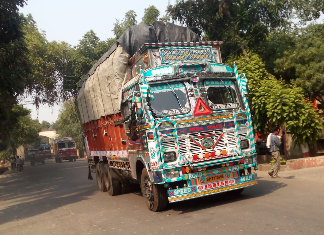 The three truck timber SDM tax being caught stealing