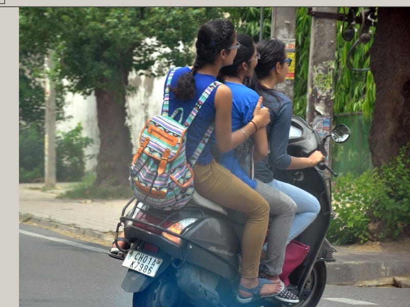 tripple riding, trafic rule break, mohali trafic, trafic rules, without helmet, mohali 