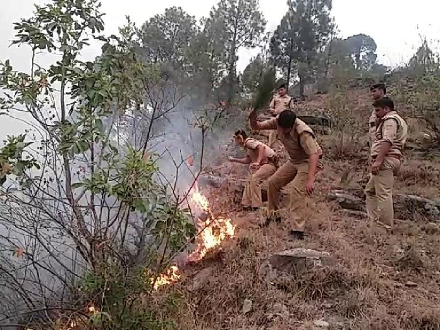 उत्तराखंड में आग