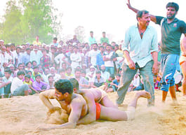 Wrestlers showed plenty of stamina