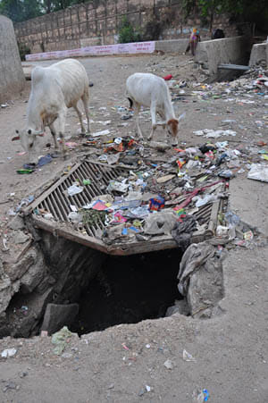 civic amenities in suje khan khidki chhetra