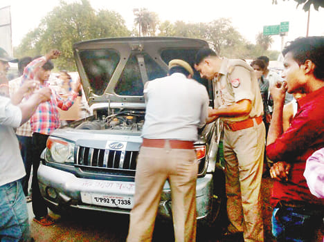 Campaign against influential persons, hooter loosed invoice