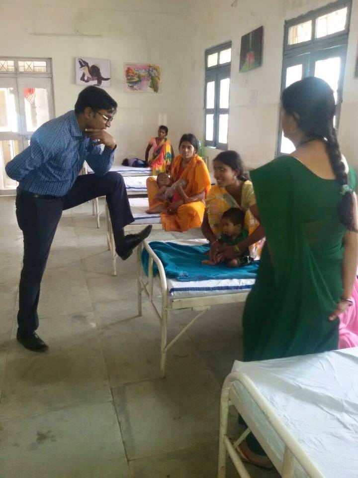 chhattisgarh: Ias dinesh sonkar's picture viral on social media