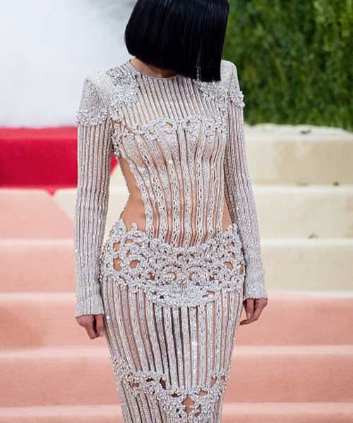 Kylie Jenner's Met gala 2016 gown made her legs bleed