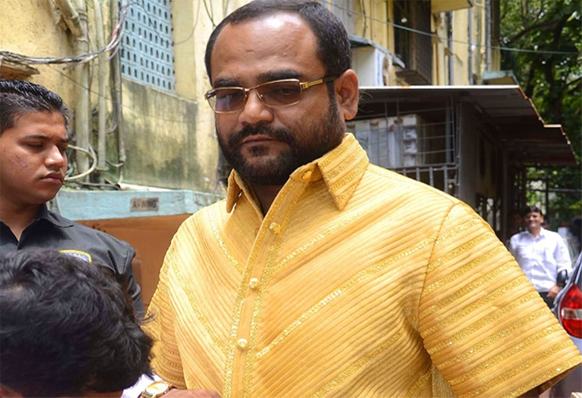 pankaj parakh wears 1.30 crore rupees shirt