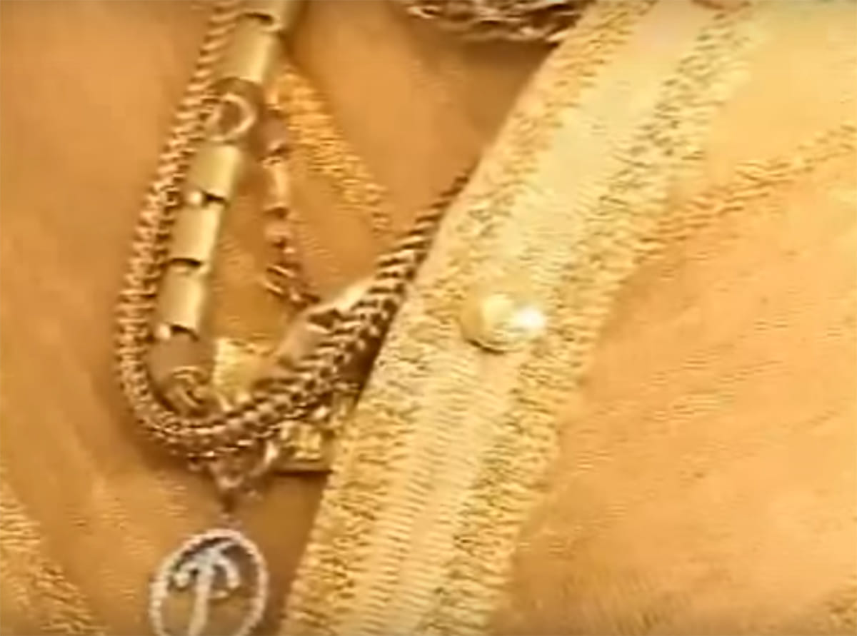 pankaj parakh wears 1.30 crore rupees shirt