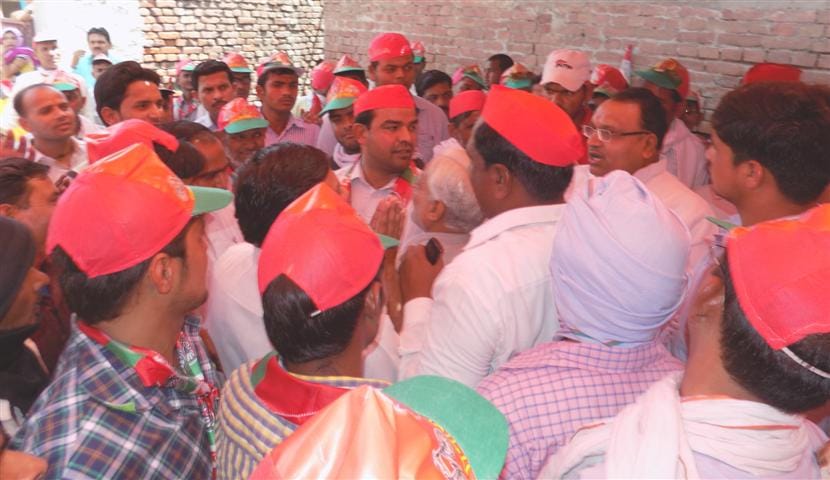 SP leaders collied