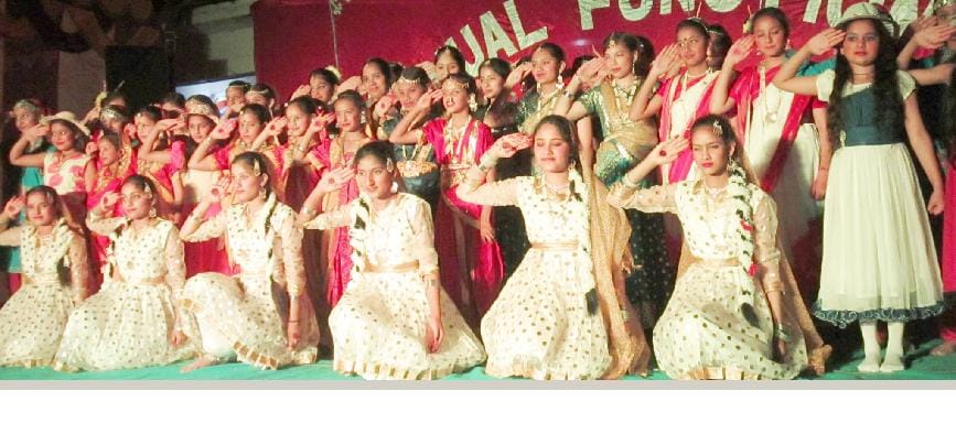 topper awarded