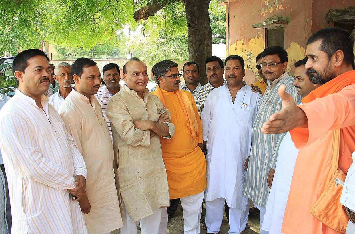 Business leaders have surrendered Wagish Pathak